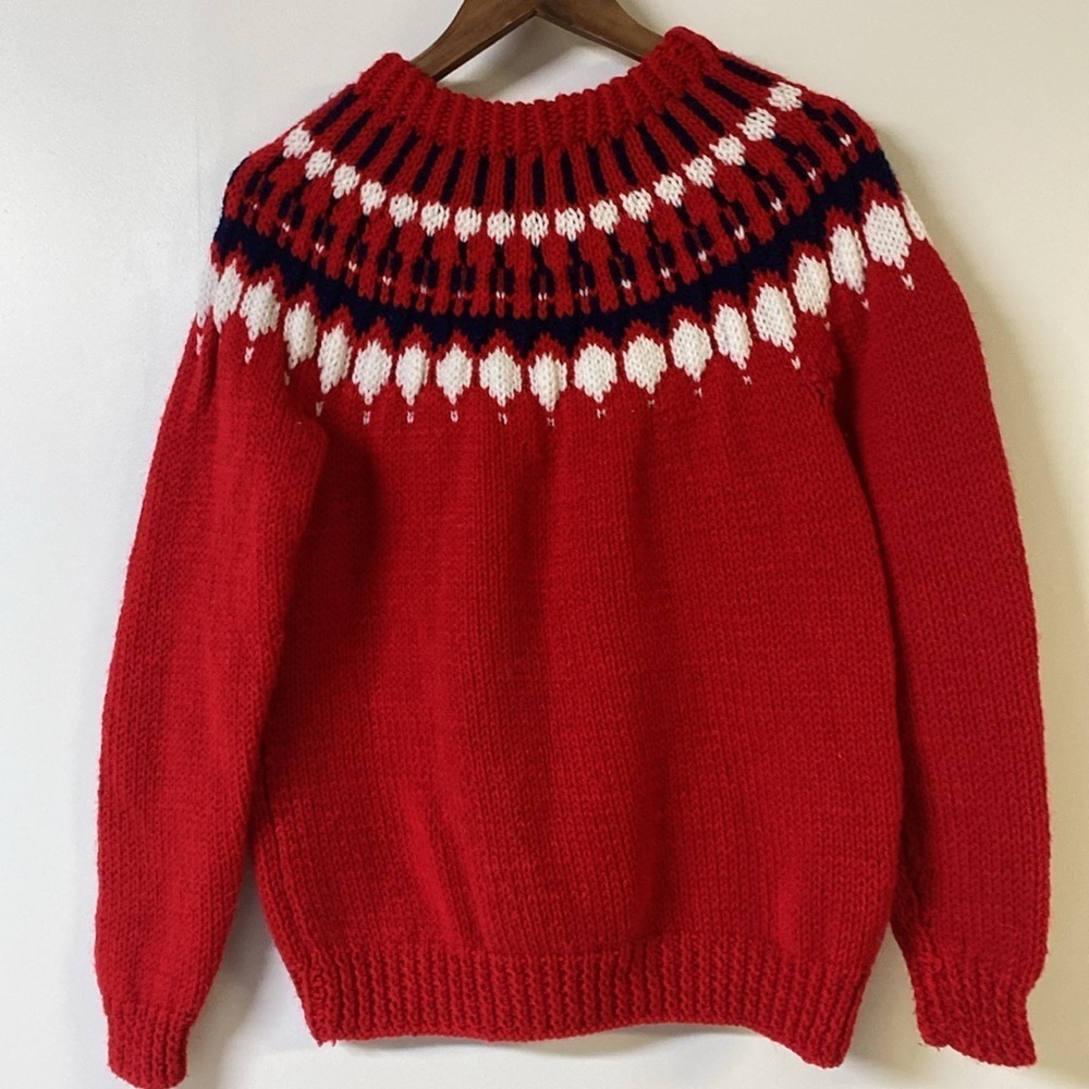 Vintage handknit vibrant red/navy/white Nordic fairisle chunky sweater ? Size L